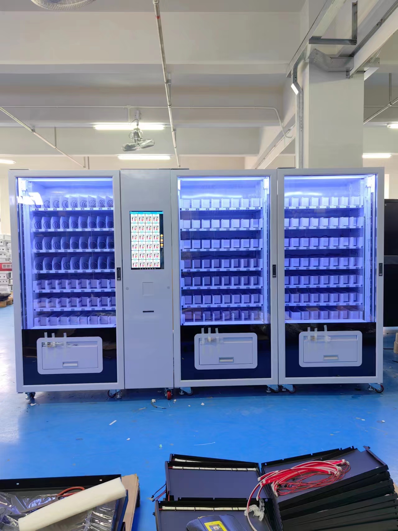 Revelando el futuro de la venta en Israel con innovadoras máquinas expendedoras inteligentes